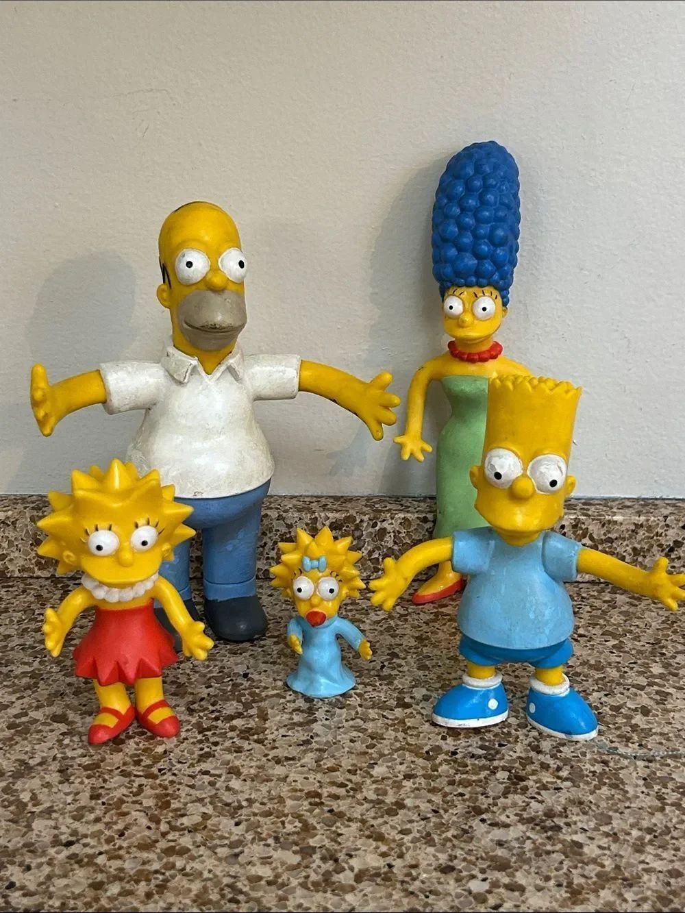 The Simpson Family Action Figure Set - Have some donuts 🍩 🍩 and have fun 🤩